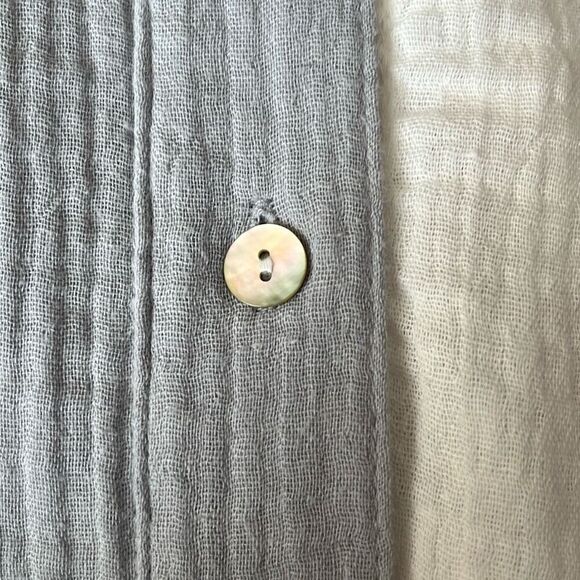 Entro Women’s XL Color Block Button Up Collared Cotton Gauzy Top Shirt Gray, Lil - Picture 8 of 9